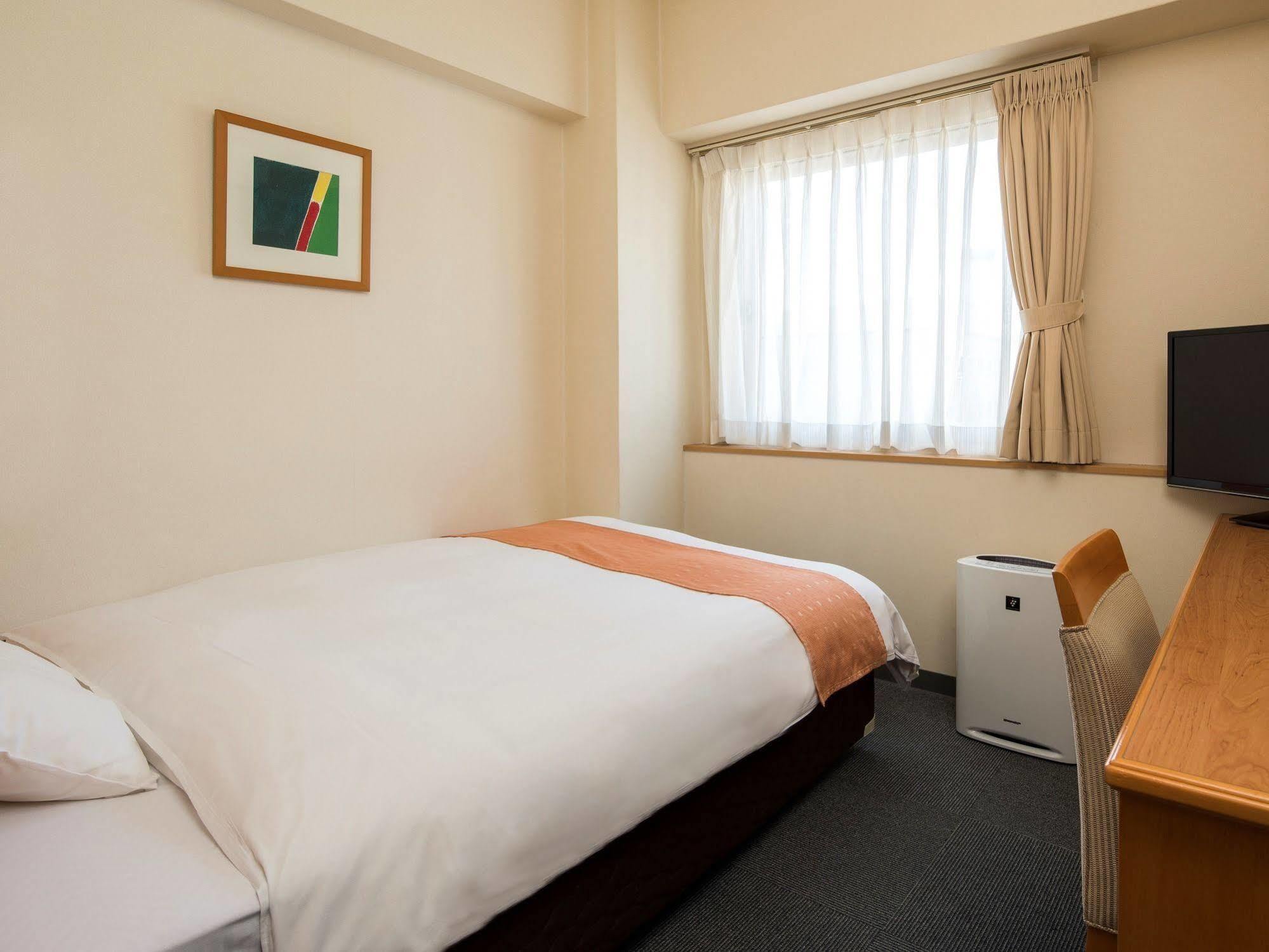 Chisun Inn Osaka Hommachi Exteriör bild