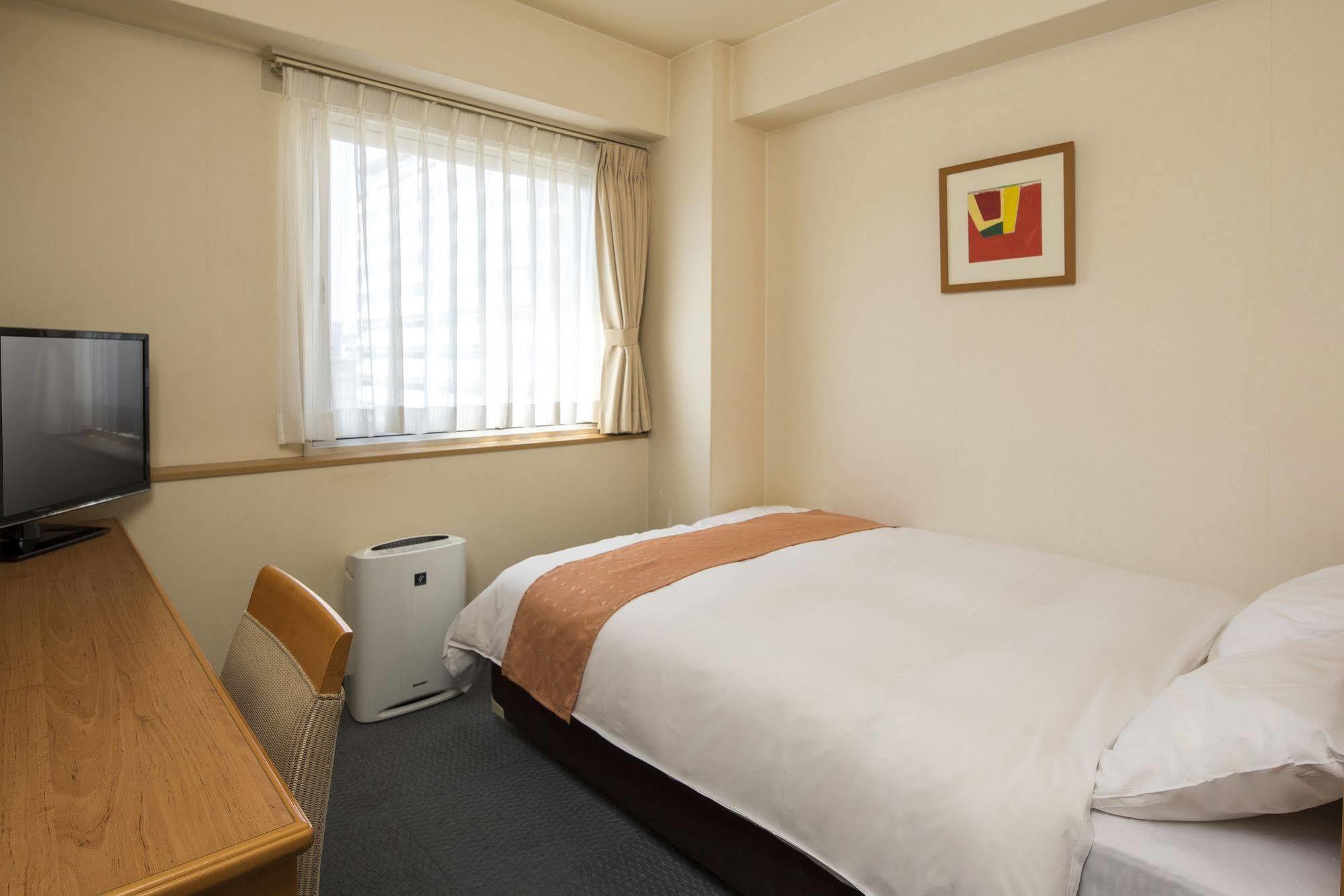 Chisun Inn Osaka Hommachi Exteriör bild